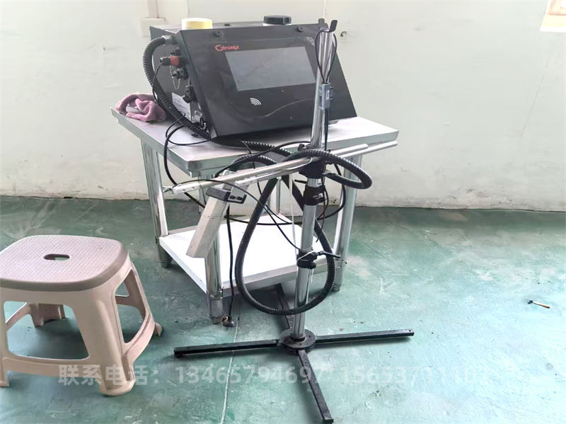 油墨噴碼機(jī).jpg 油墨噴碼機(jī).jpg