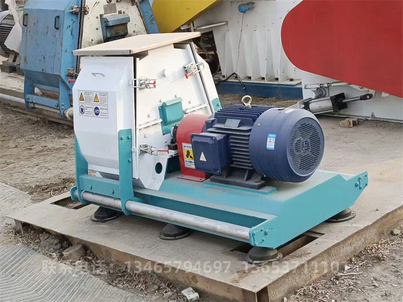 飼料粉碎機.jpg 飼料粉碎機.jpg