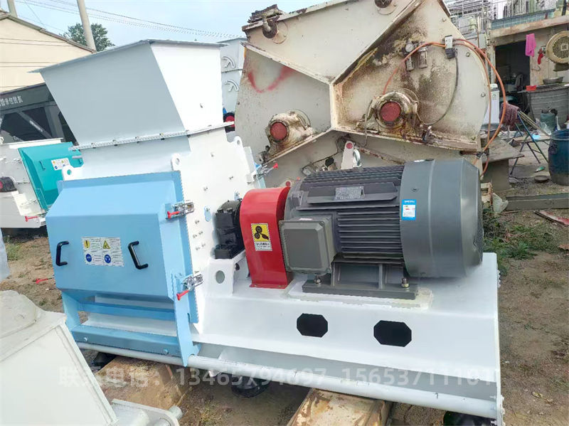 飼料粉碎機(jī).1.jpg 飼料粉碎機(jī).1.jpg