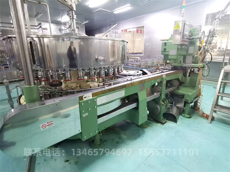 高效瓶裝灌裝設(shè)備.jpg 高效瓶裝灌裝設(shè)備.jpg