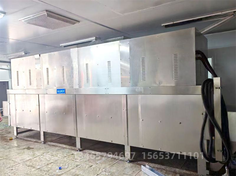 多層網(wǎng)帶烘干機(jī).jpg 多層網(wǎng)帶烘干機(jī).jpg