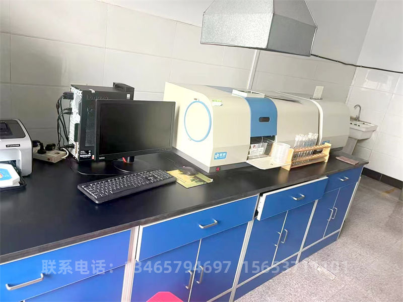 國產(chǎn)原子吸收分光光度計(jì).jpg 國產(chǎn)原子吸收分光光度計(jì).jpg