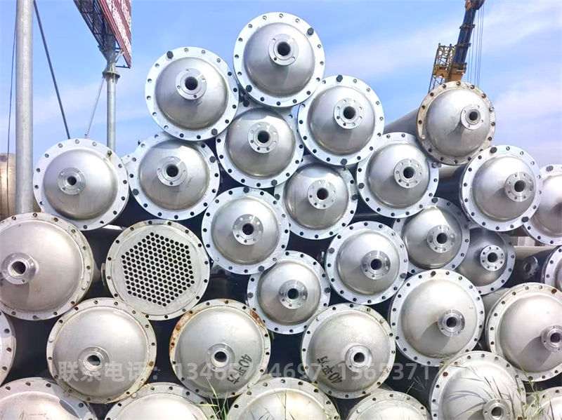 10不銹鋼列管冷凝器.jpg 10不銹鋼列管冷凝器.jpg