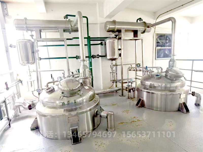 2000靜態(tài)提取罐.jpg 2000靜態(tài)提取罐.jpg