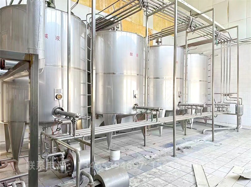 不銹鋼酸堿儲(chǔ)罐.jpg 不銹鋼酸堿儲(chǔ)罐.jpg