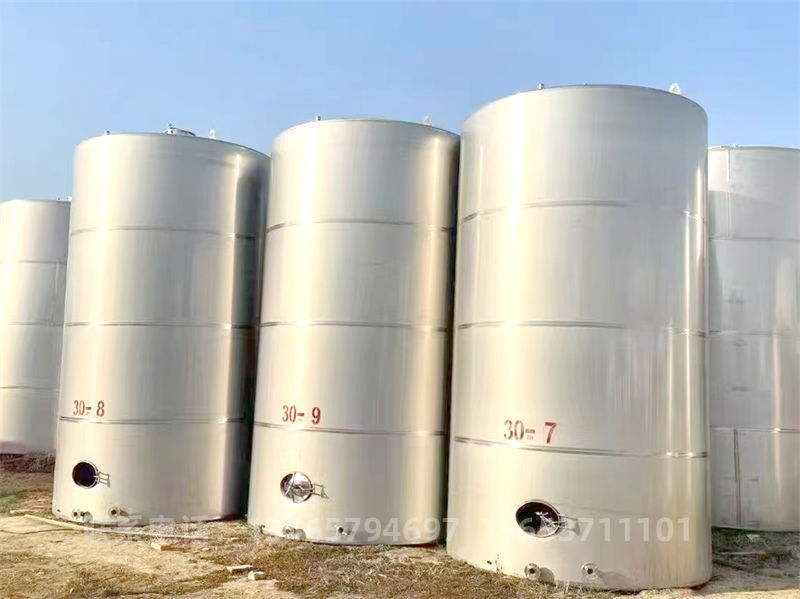 30T不銹鋼儲罐.jpg 30T不銹鋼儲罐.jpg