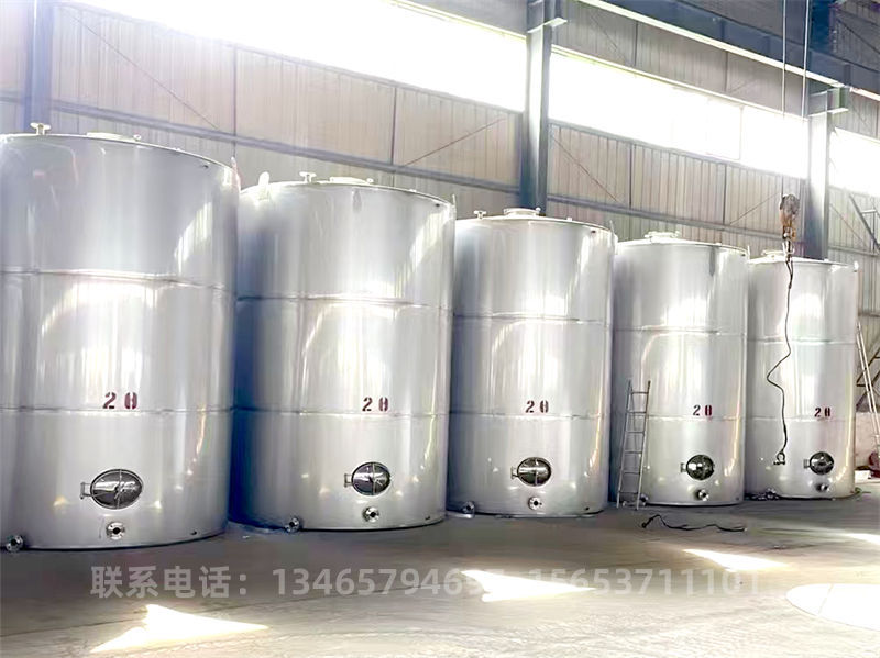 20T不銹鋼儲(chǔ)罐.jpg 20T不銹鋼儲(chǔ)罐.jpg